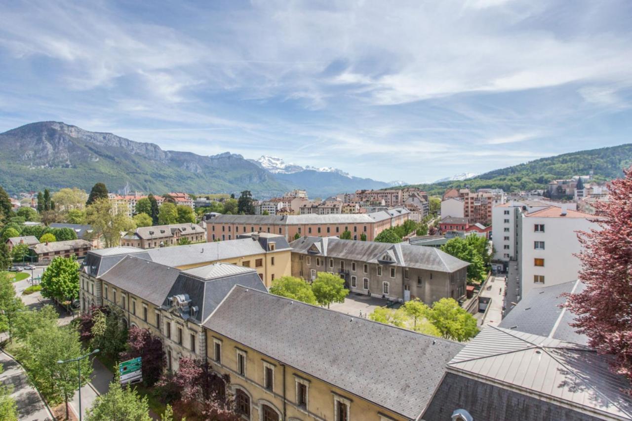 Modern 1Br With Terrace And A Breathtaking View In Annecy Apartamento Exterior foto